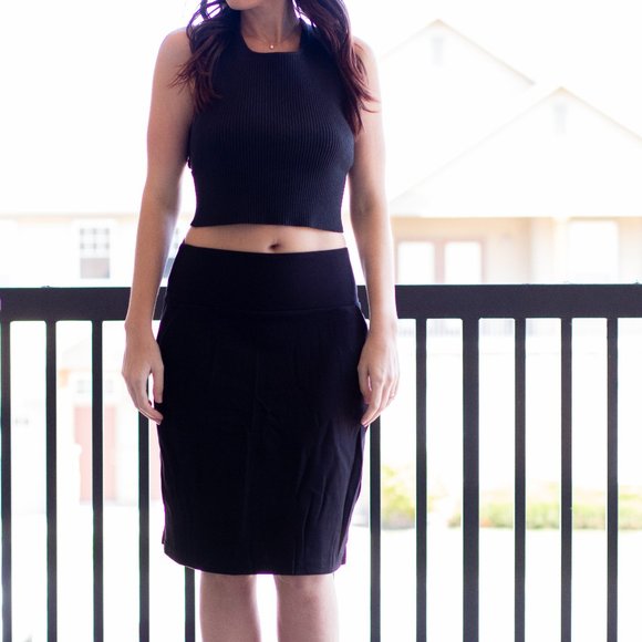 FLATTERING High Waist Tummy Control Pencil Skirt - Picture 2 of 4